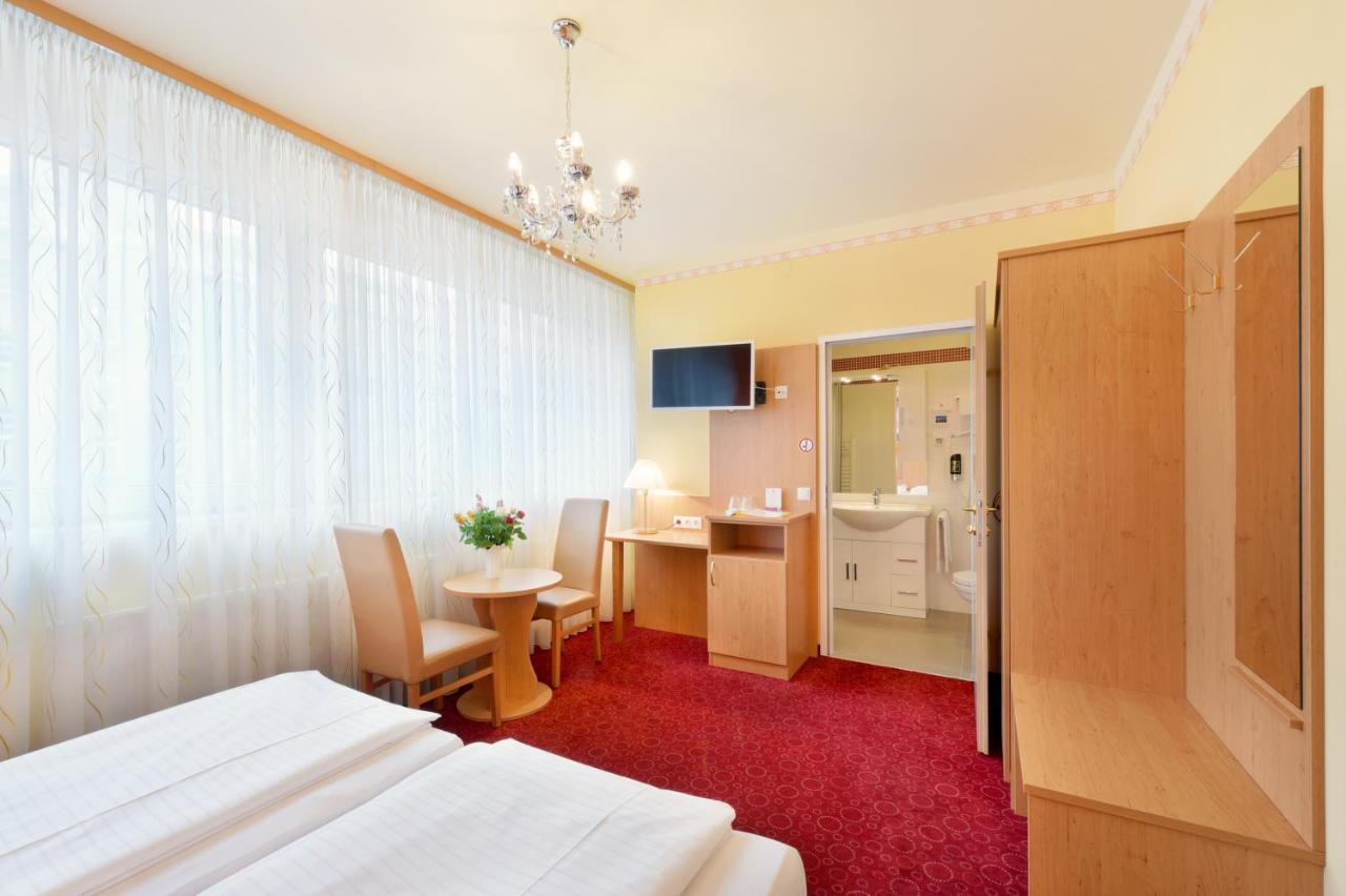 Garten- Und Kunsthotel Gabriel City Вена Экстерьер фото
