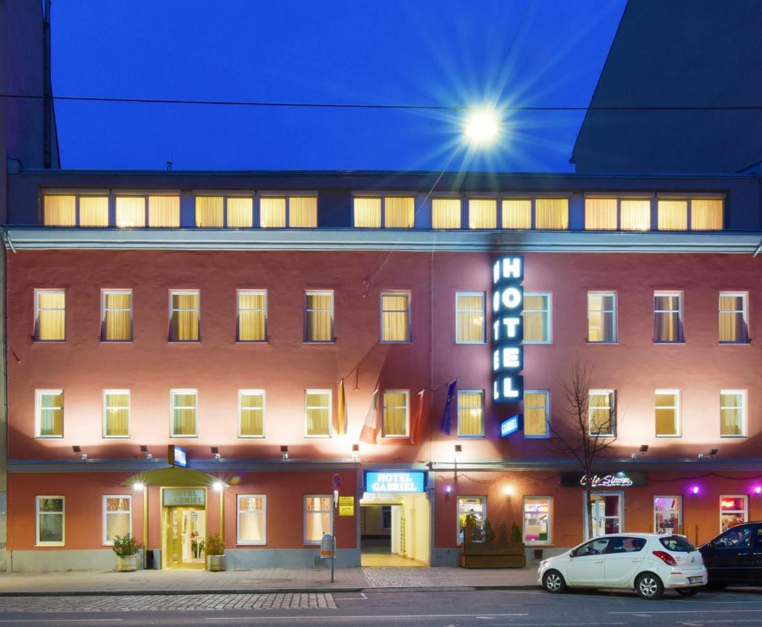 Garten- Und Kunsthotel Gabriel City Вена Экстерьер фото