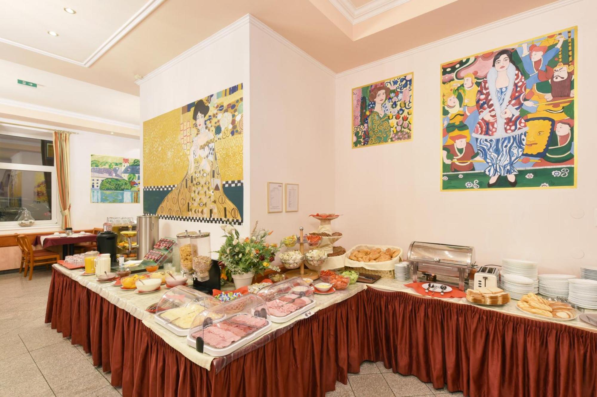 Garten- Und Kunsthotel Gabriel City Вена Экстерьер фото